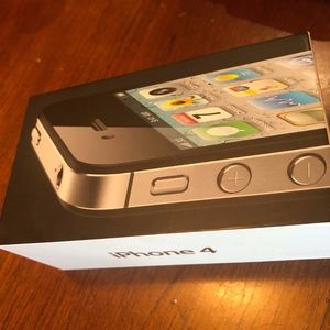 Apple iPhone 4